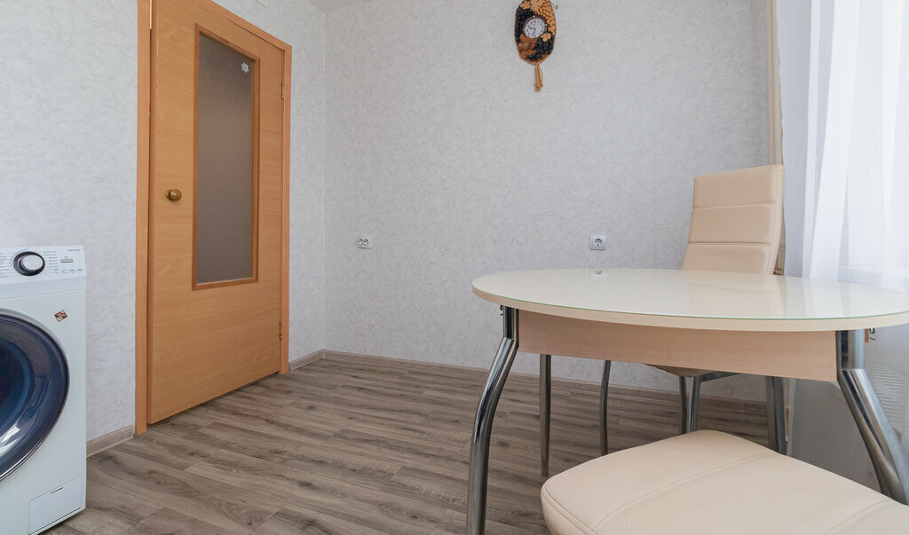 квартира г Омск 4-й Амурский проезд, 10к 1 фото 4