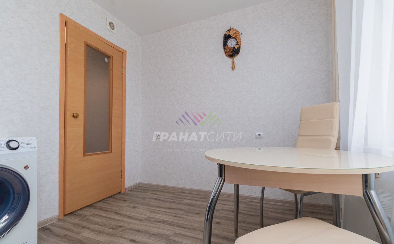 квартира г Омск р-н Центральный пр-д 4-й Амурский 10к/1 фото 4