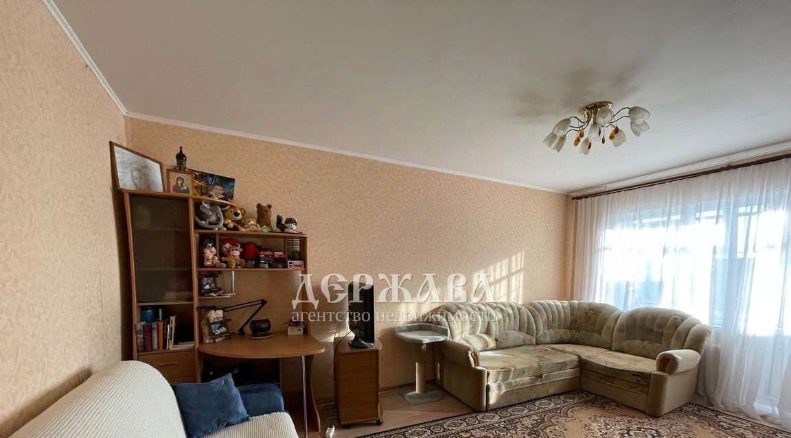 квартира г Старый Оскол микрорайон Жукова 27 фото 2