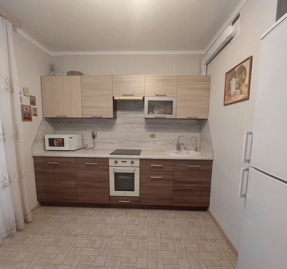 квартира г Екатеринбург р-н Октябрьский пл Бахчиванджи 22а фото 6