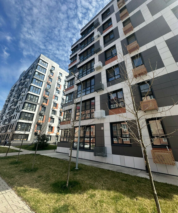 квартира г Батайск ул Ушинского 41к/1 фото 1