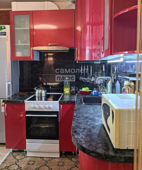 квартира г Киров ул Ленина 184к/3 фото 1