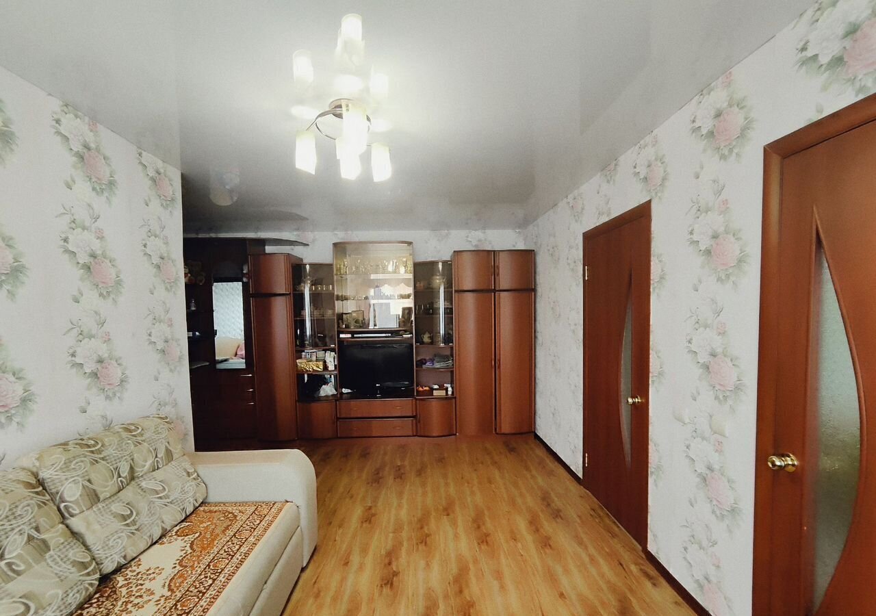 квартира г Троицк ул им. Ю.А. Гагарина 32а фото 1