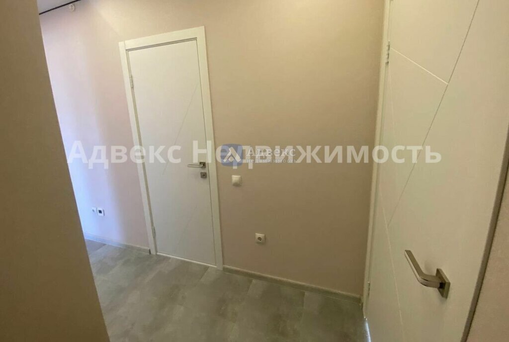 квартира г Тюмень ул Краснооктябрьская 14к/3 ЖК «Ютта» Калининский административный округ фото 2