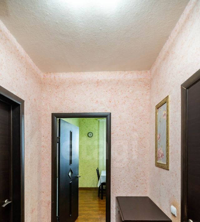 квартира г Сургут ул Ивана Захарова 10 30А фото 6