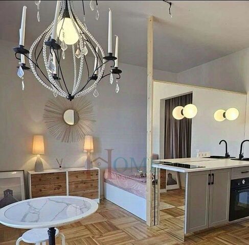 Октябрьская фото