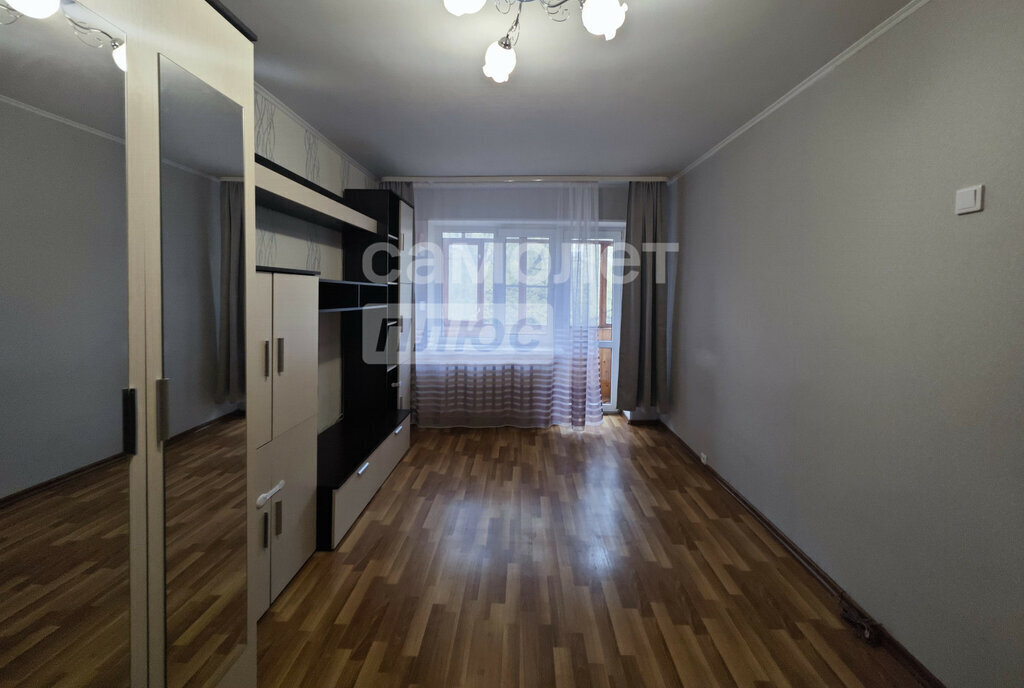 квартира г Великий Новгород Софийская сторона ул Десятинная 3к/1 фото 3