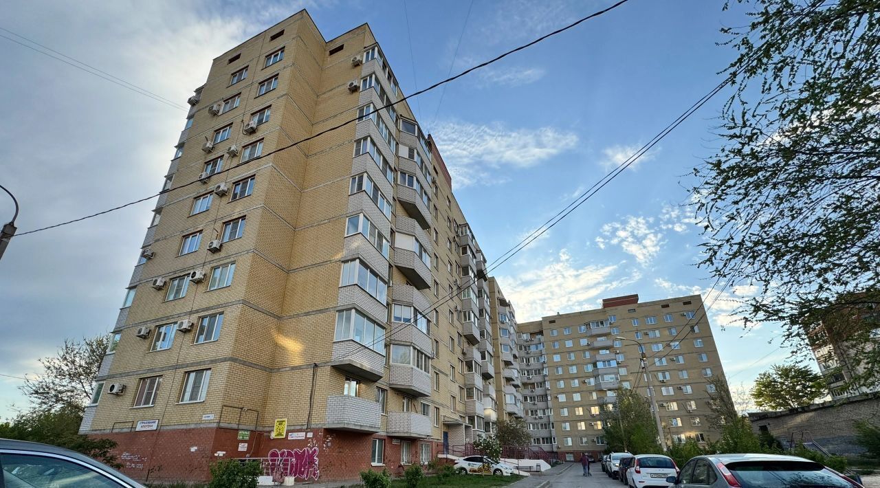 квартира г Волгоград р-н Тракторозаводский Посёлок ГЭС ул им. Колумба 7 фото 1