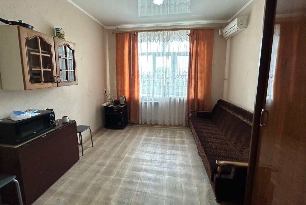 комната г Новороссийск ул Михайлова 2 фото 2