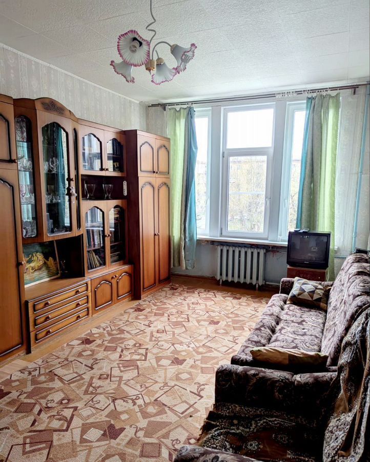 квартира г Череповец р-н Индустриальный б-р Доменщиков 43 фото 1