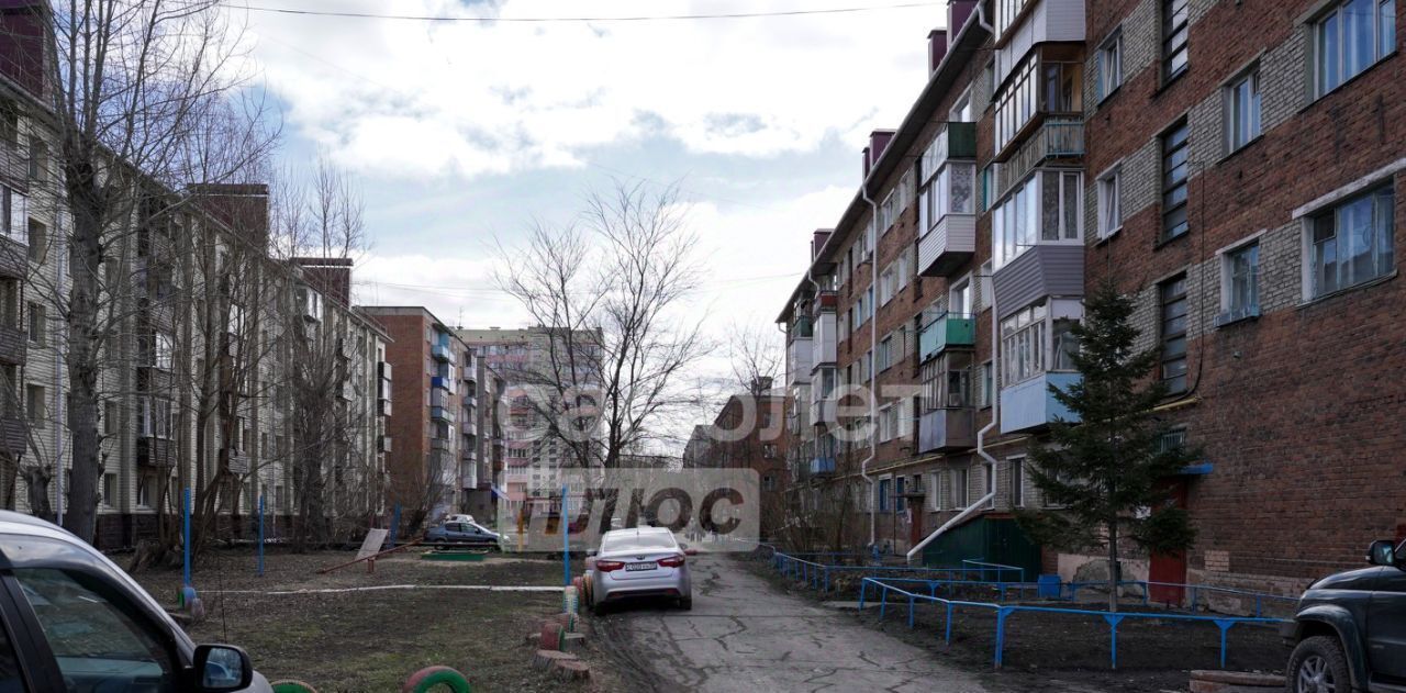 квартира г Омск р-н Ленинский ул Молодогвардейская 11 Московка фото 11