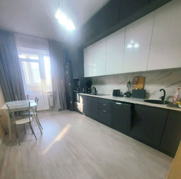 квартира г Курск р-н Центральный пр-кт Анатолия Дериглазова 73 фото 1