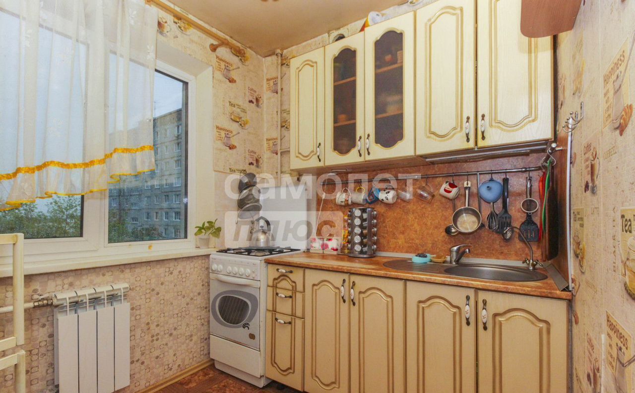 квартира г Омск р-н Кировский ул Дианова 19а фото 10