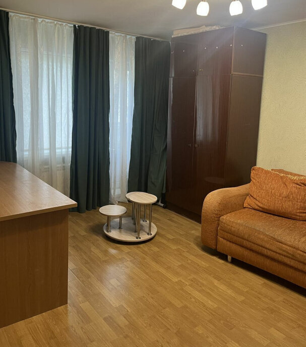 квартира г Екатеринбург Проспект Космонавтов, улица 40-летия Октября, 30 фото 1
