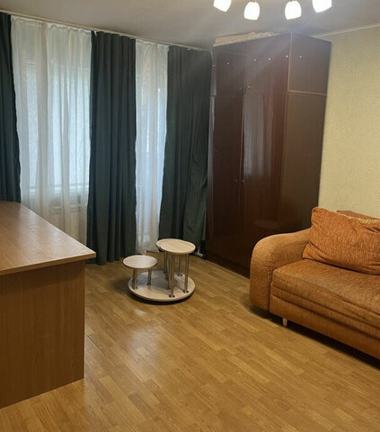 квартира Проспект Космонавтов, улица 40-летия Октября, 30 фото