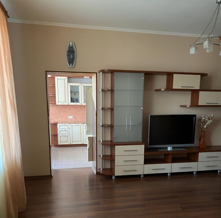 квартира г Барнаул р-н Центральный ул Короленко 45 фото 2