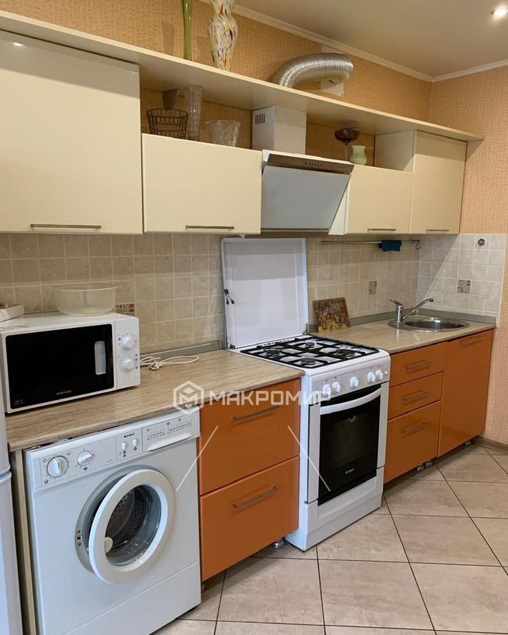 квартира г Брянск р-н Советский ул Романа Брянского 2/1 фото 3
