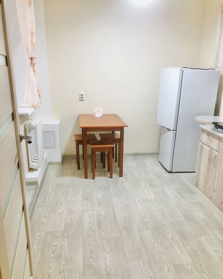 квартира г Барнаул р-н Индустриальный ул Балтийская 96 фото 2