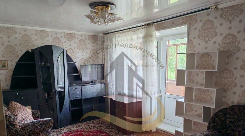 квартира г Старый Оскол микрорайон Космос 2А фото 2