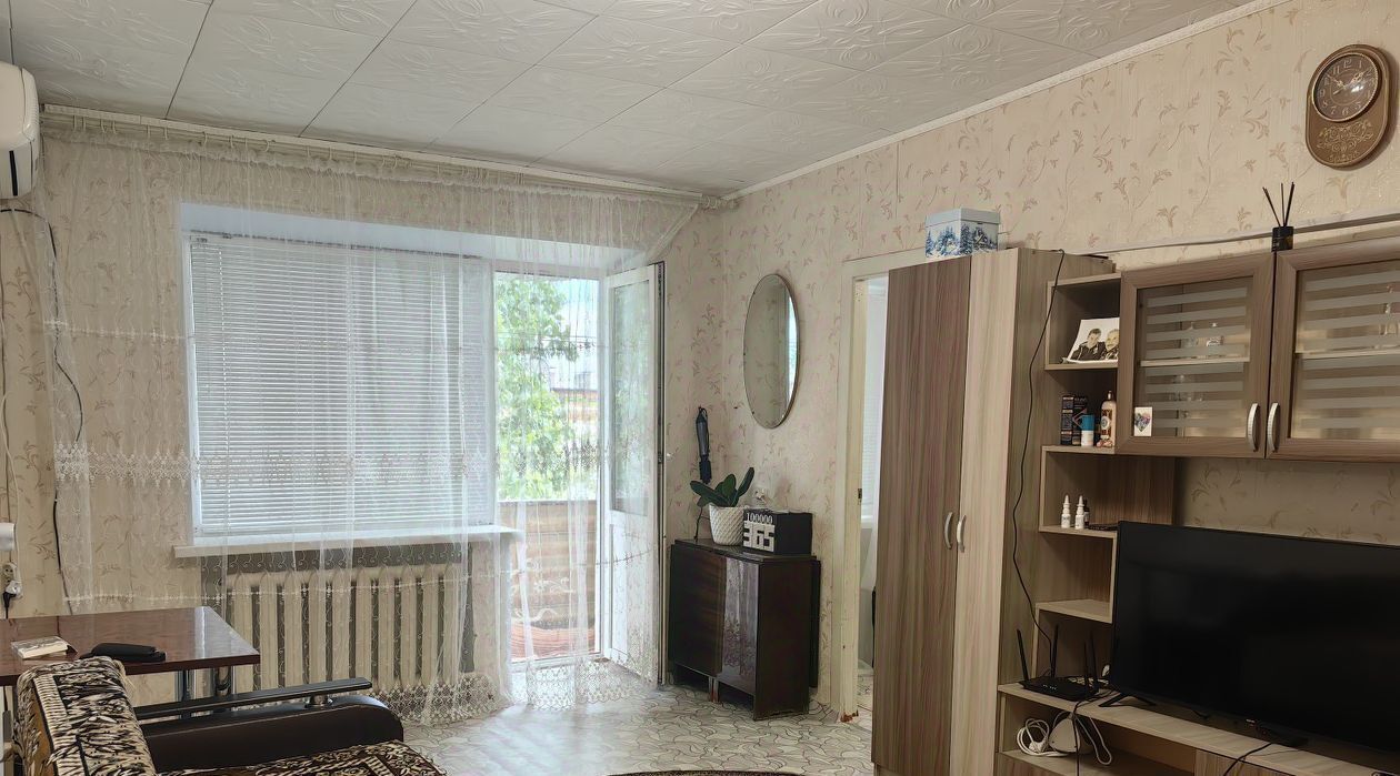 квартира г Волгоград р-н Тракторозаводский ул им. Гули Королевой 2 фото 1