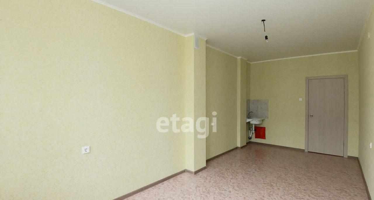 квартира г Бийск ул Михаила Митрофанова 2/2 фото 2