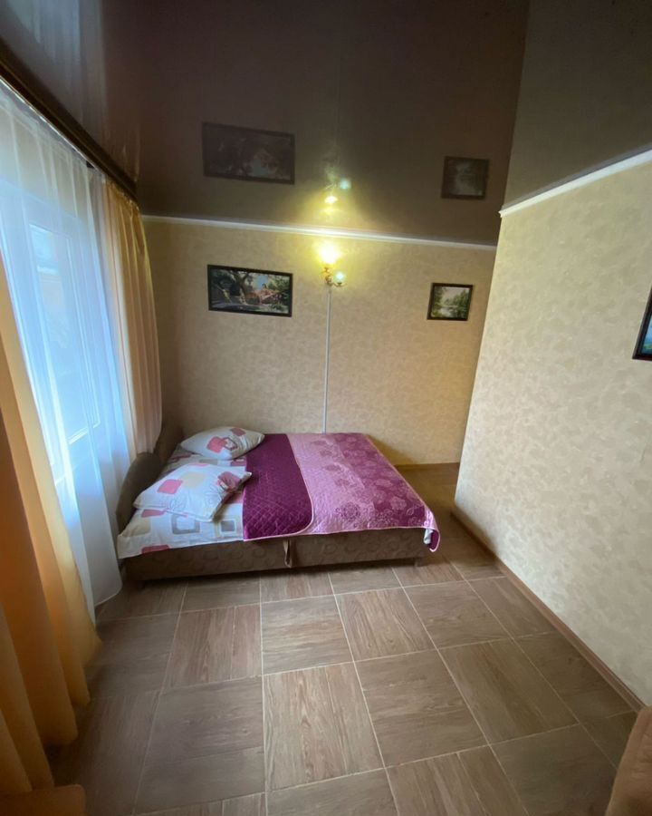 комната г Судак ул Учителей 34 фото 15