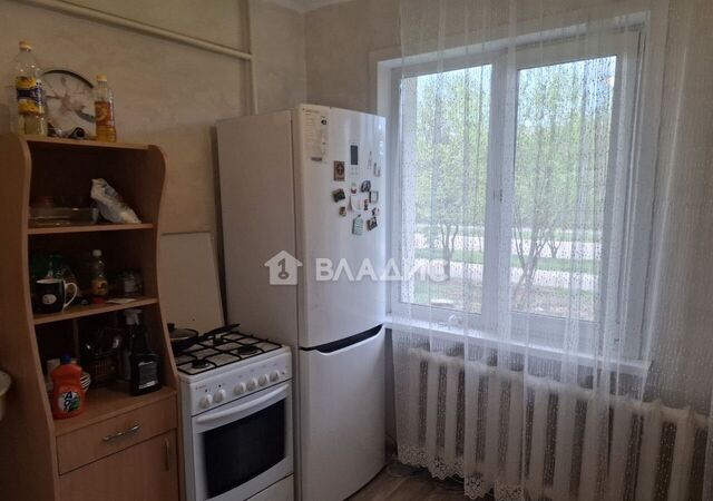 р-н Микрорайоны, 6-й мкр-н, 17, Ангарск фото