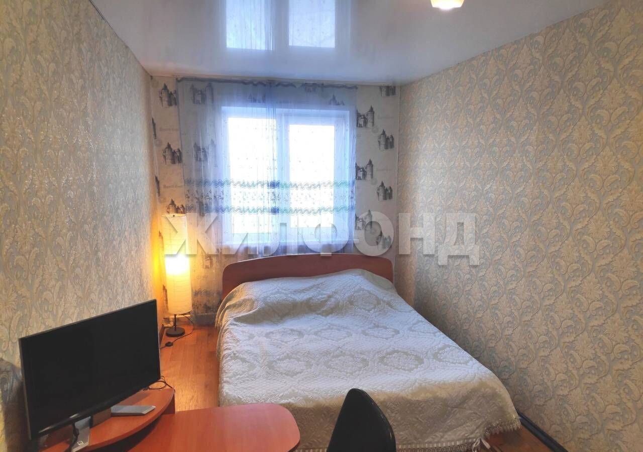 квартира г Барнаул р-н Октябрьский ул Чеглецова 23 фото 3