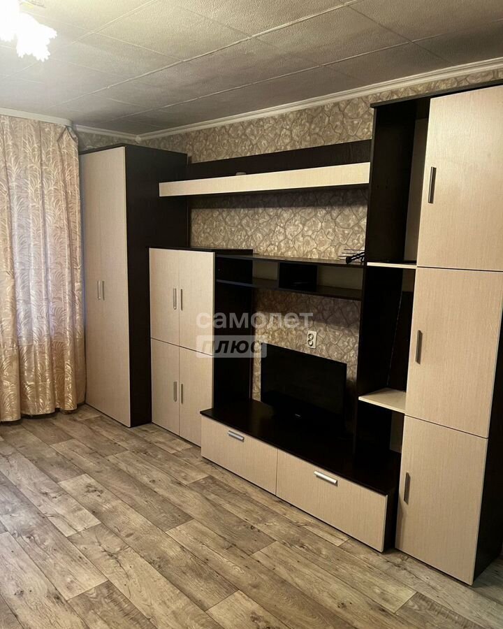квартира г Бузулук ул Суворова 64 фото 1