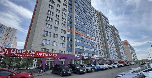р-н Калининский ул Ферина 31 фото