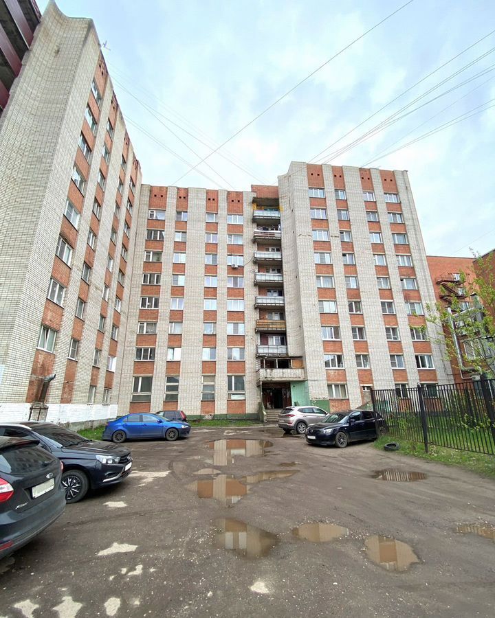 комната г Ярославль р-н Дзержинский ул Труфанова 30к/2 фото 1