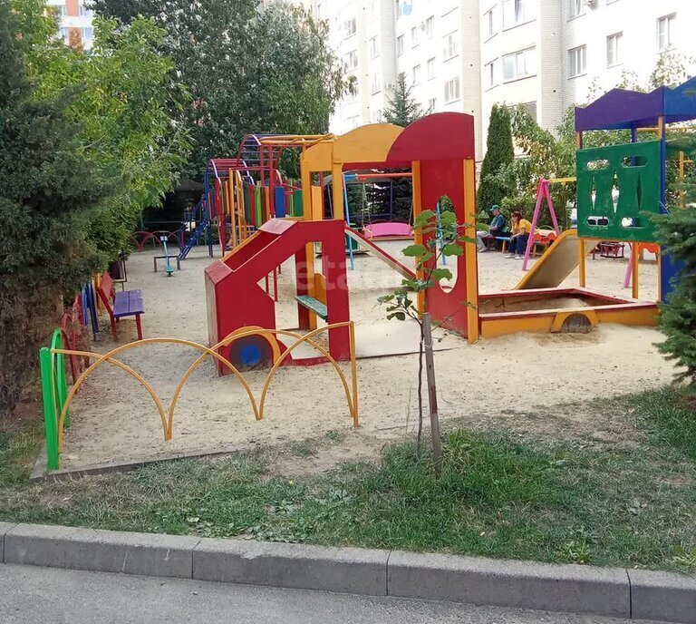 квартира г Ставрополь ул Тухачевского 23/2 фото 2