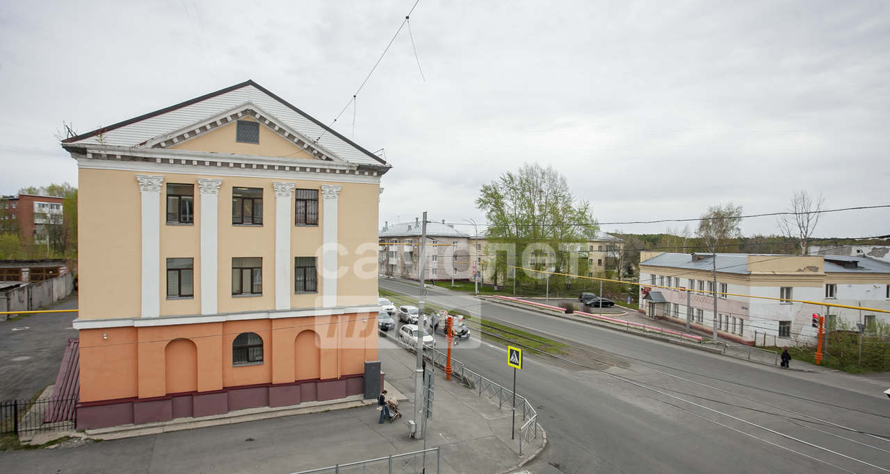 квартира г Кемерово Радуга пр-кт Шахтеров 31 м-н фото 2