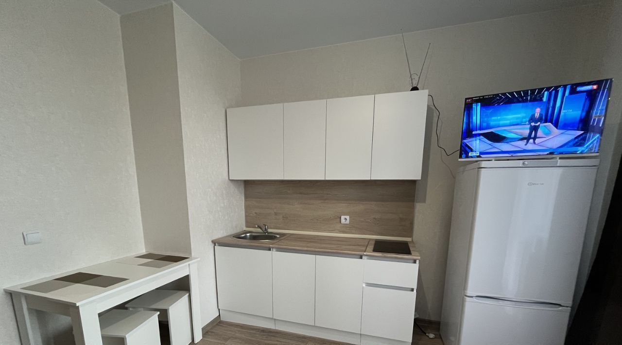 квартира г Омск р-н Кировский ул Дианова 34а фото 4