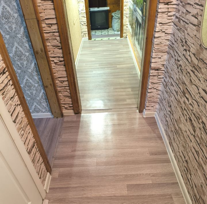 квартира г Омск р-н Центральный ул 33-я Северная 142 фото 5