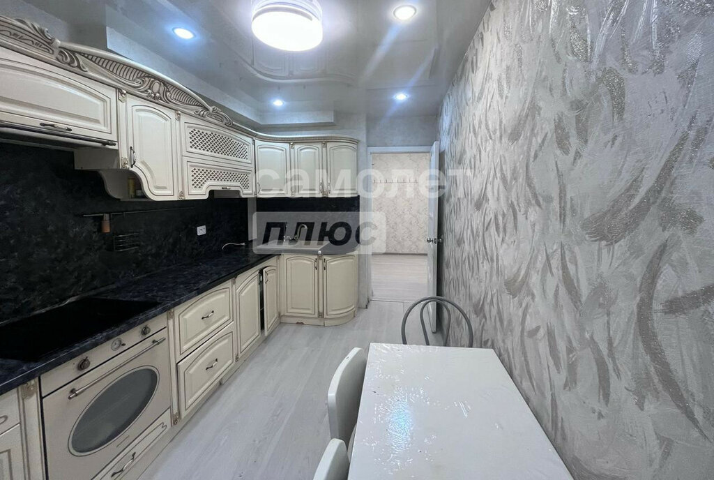 квартира г Екатеринбург Уралмаш ул Таватуйская 1г фото 2