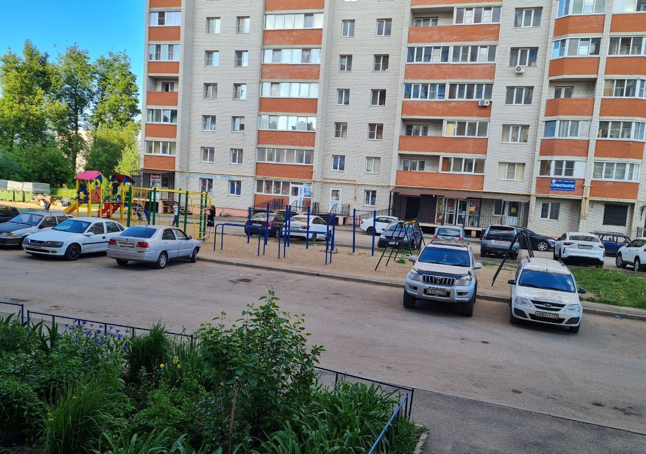 квартира р-н Вяземский г Вязьма ул Красноармейское шоссе 18 Вяземское городское поселение фото 1