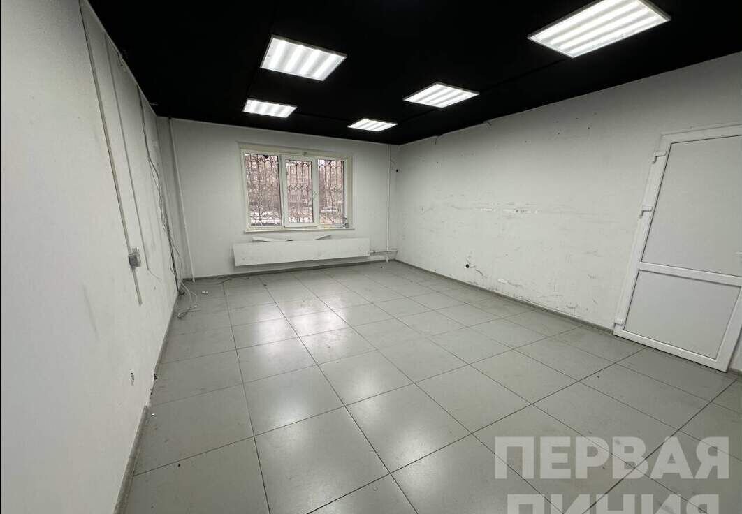 торговое помещение г Челябинск р-н Курчатовский пр-кт Комсомольский 103 фото 3