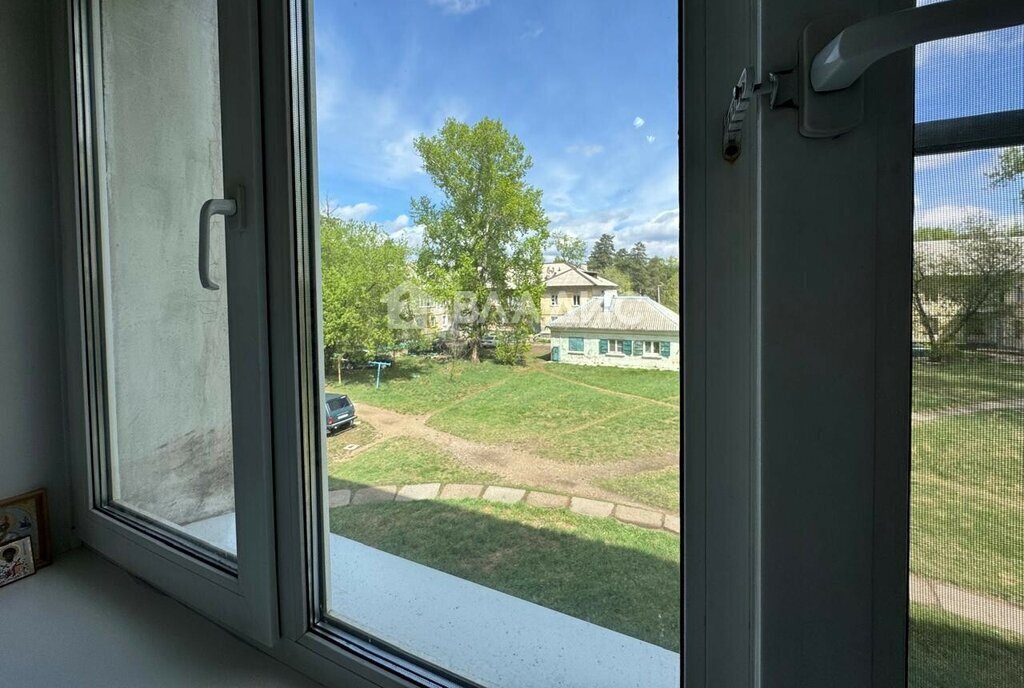 квартира г Ангарск 23-й квартал 10А фото 2