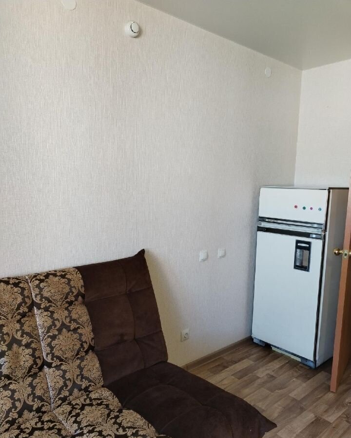 квартира г Новосибирск р-н Кировский ул Петухова 95/4 фото 3