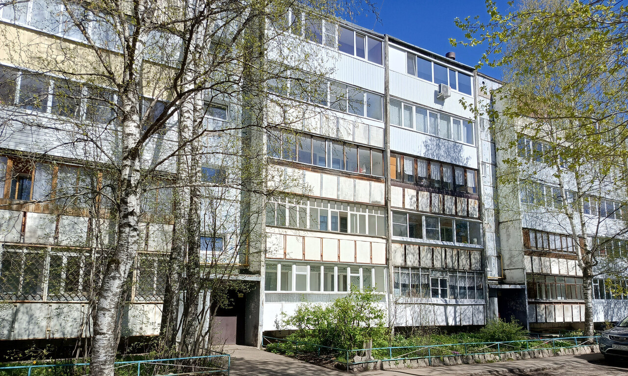 квартира г Сыктывкар Центральный район ул Коммунистическая 76а м-н фото 1