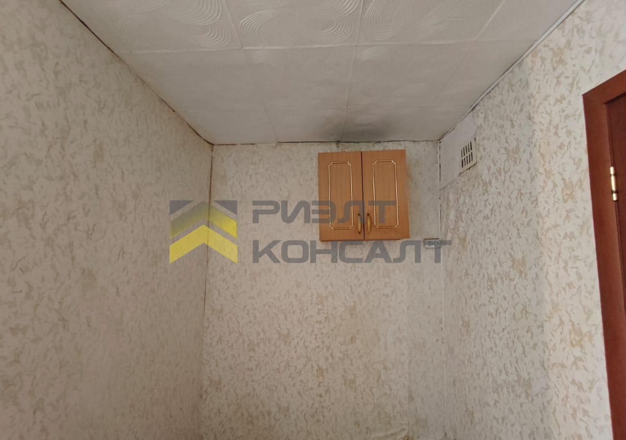 комната г Омск р-н Советский пр-кт Королева 4а фото 4