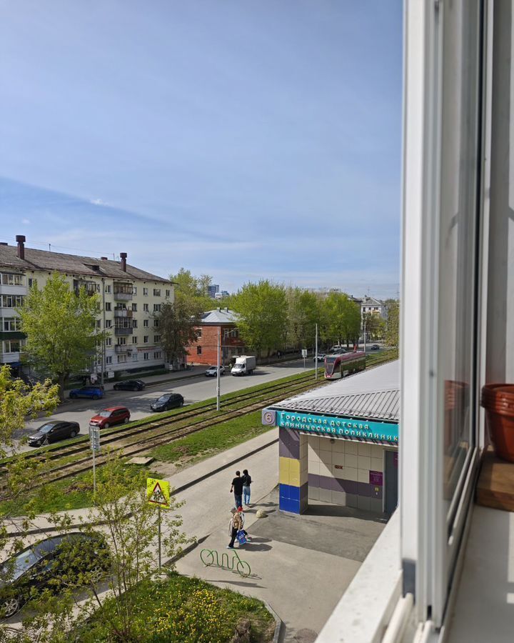 квартира г Пермь р-н Дзержинский ул Петропавловская 109 фото 18