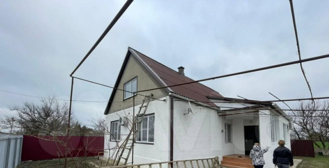 дом р-н Приморско-Ахтарский г Приморско-Ахтарск ул Кубанская 30 фото 1