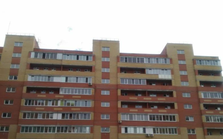 комната г Омск р-н Кировский ул Звездная 10 фото 1