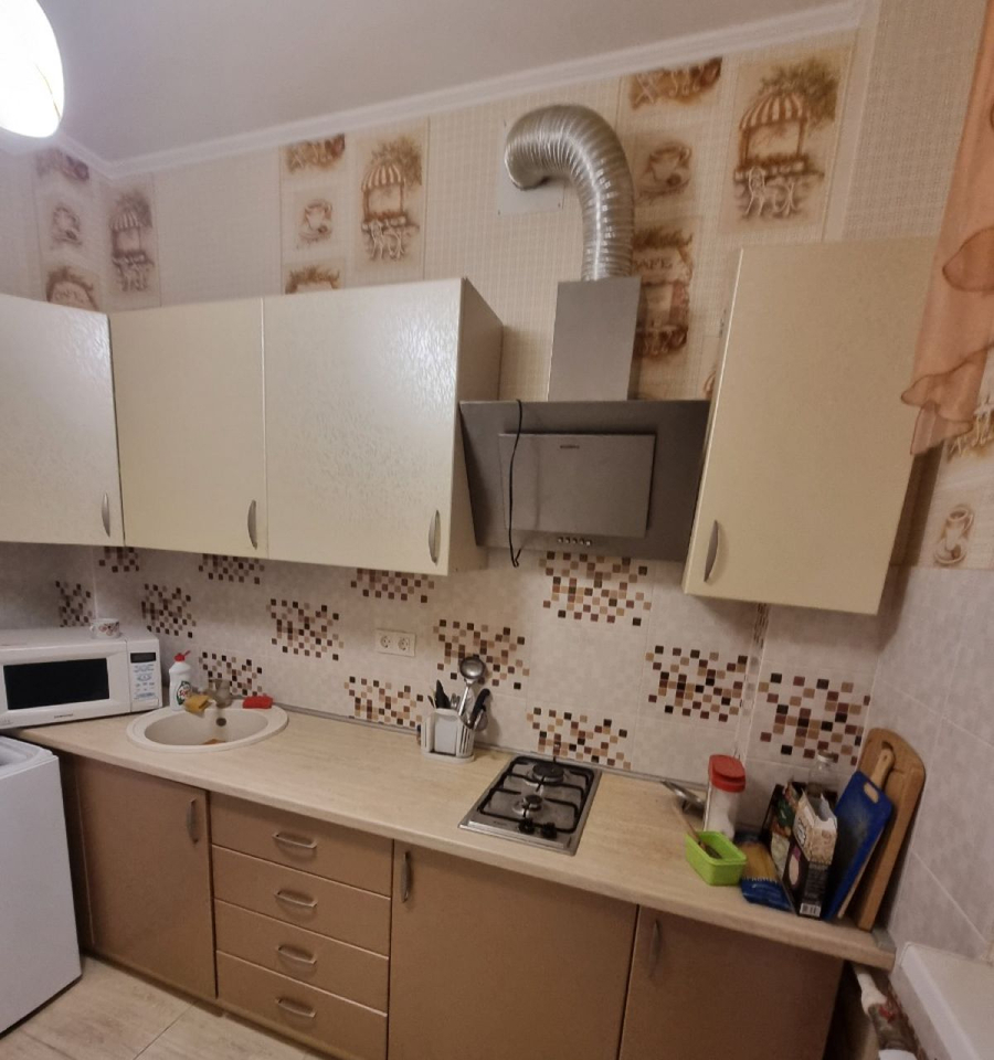 квартира г Саратов р-н Фрунзенский ул Шелковичная 211 фото 1