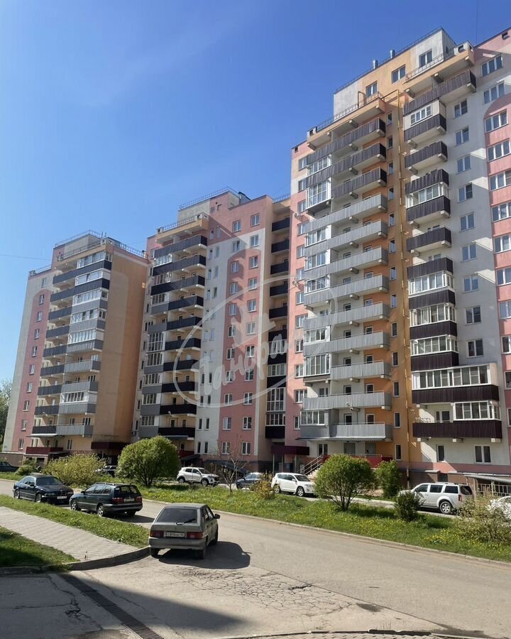 квартира г Калуга р-н Октябрьский ул Аллейная 19 фото 1