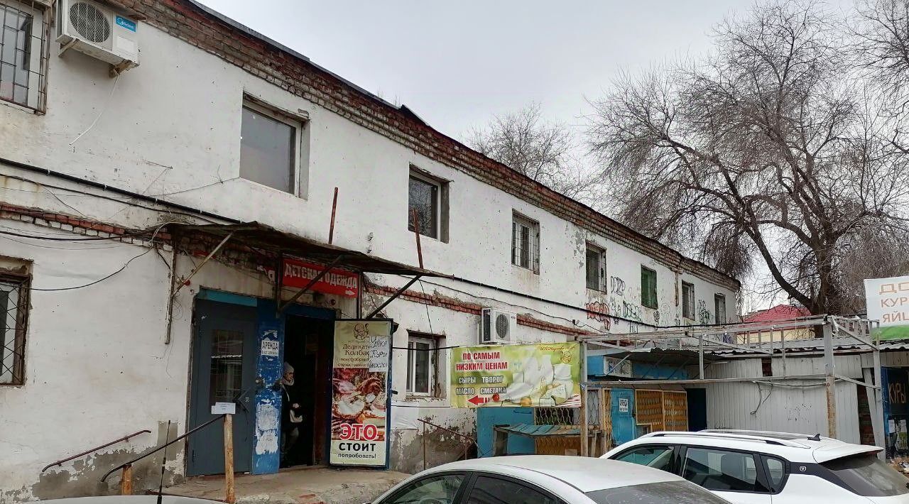 торговое помещение г Энгельс ул Петровская 66 городское поселение Энгельс фото 1