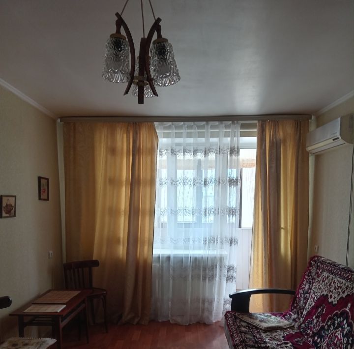 квартира г Саратов р-н Волжский ул им Челюскинцев 40/46 фото 6