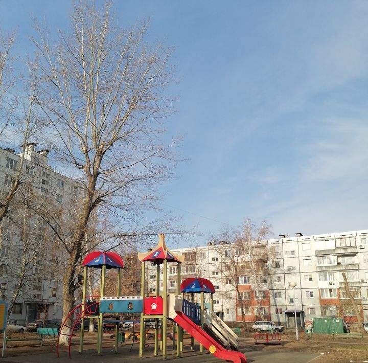 квартира г Тольятти р-н Автозаводский 2 квартал ул Революционная 4 фото 10